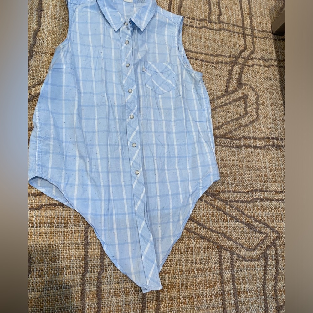 Levi’s Rumi Button Up Tank size M - Picture 2 of 6